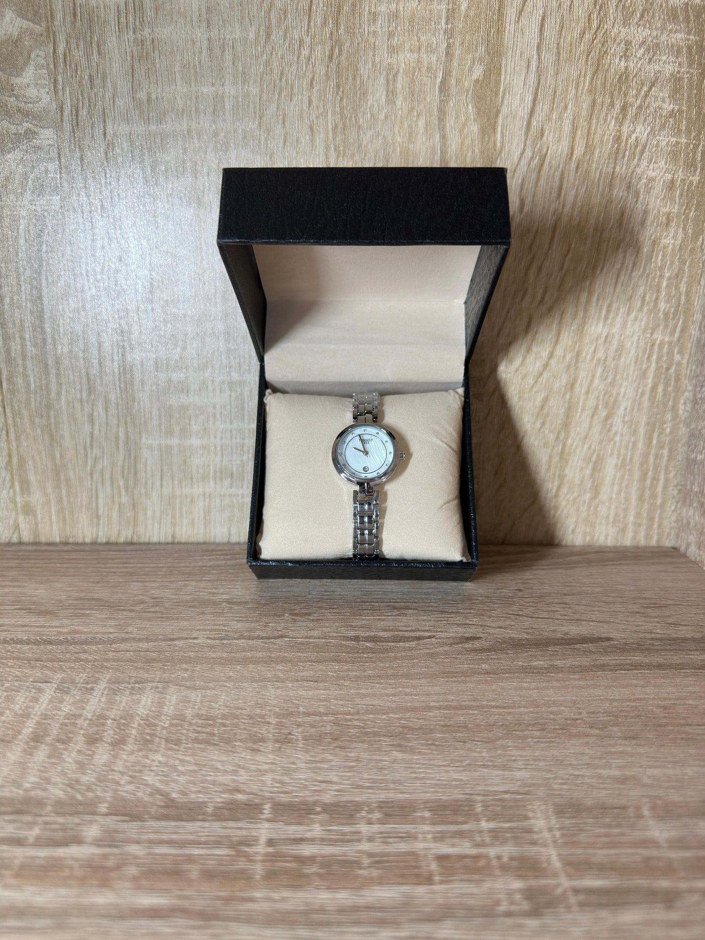 TISSOT FEMMES 2025 BOITE SIMPLE