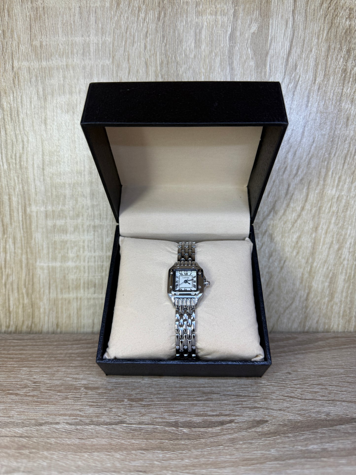 CARTIER PANTHER FEMMES PETITE TAILLE BOITE SIMPLE