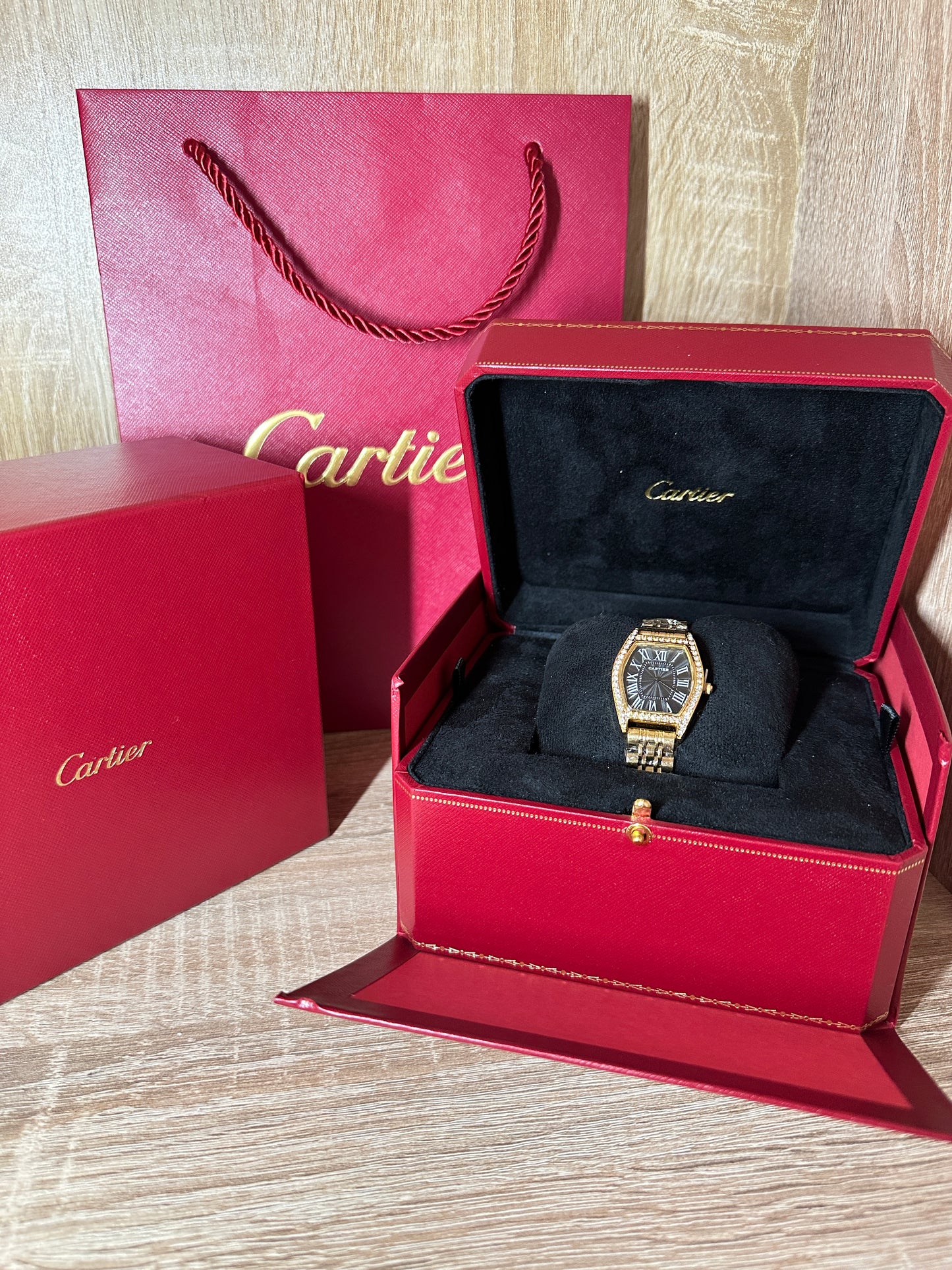 CARTIER RECTANGULAIRE DIAMONDS FEMMES COFFRET