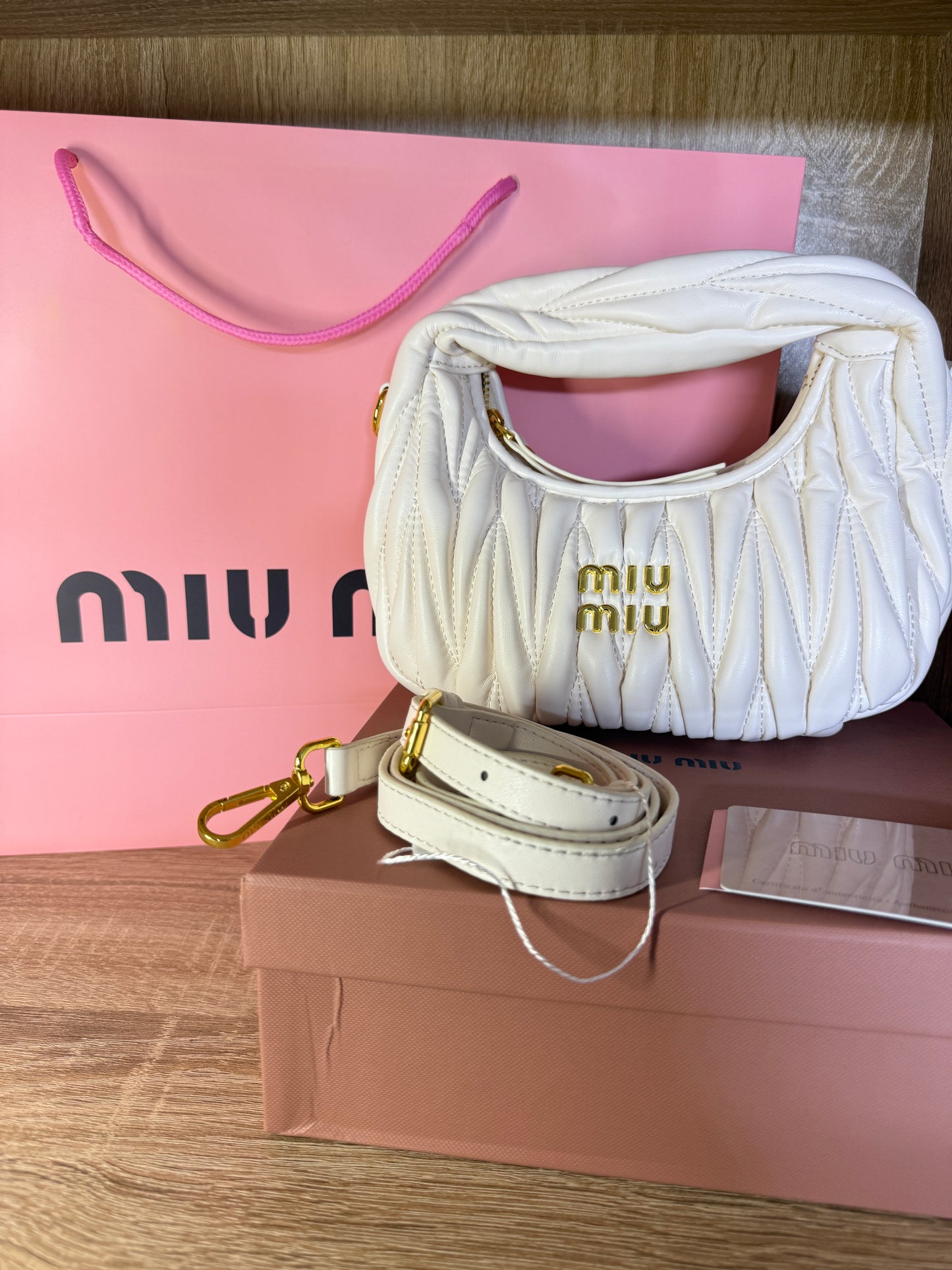 SAC MIU MIU MASTER QUALITÉ 43