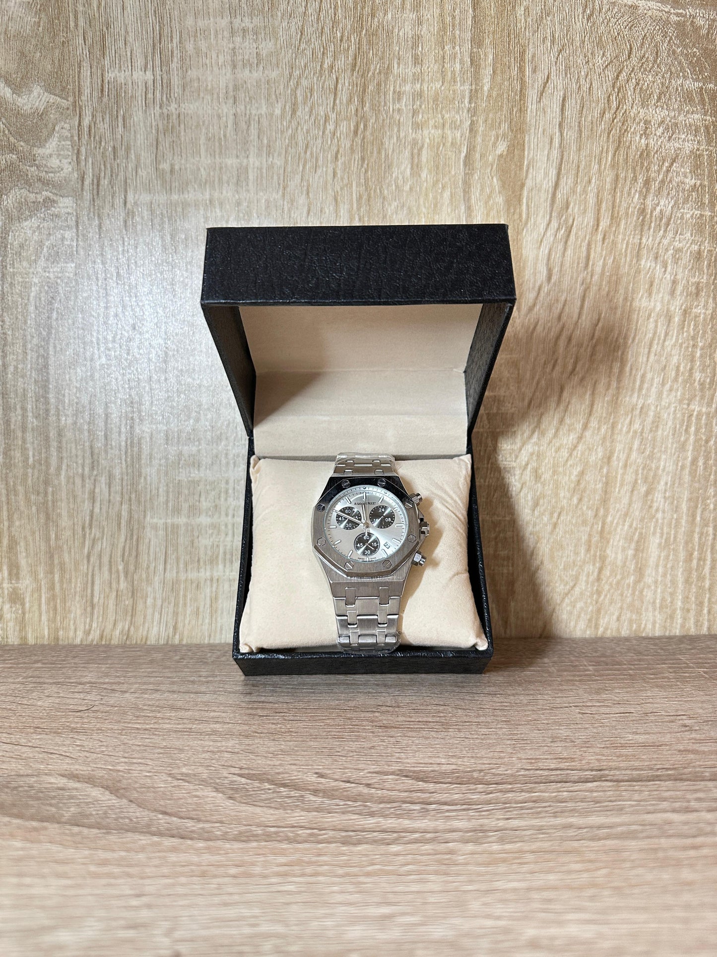 AP CHRONOGRAPH 2025 BOITE SIMPLE