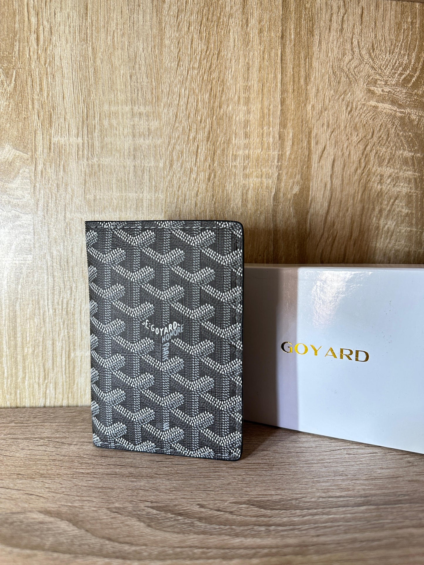 PORTE PASSPORT GOYARD