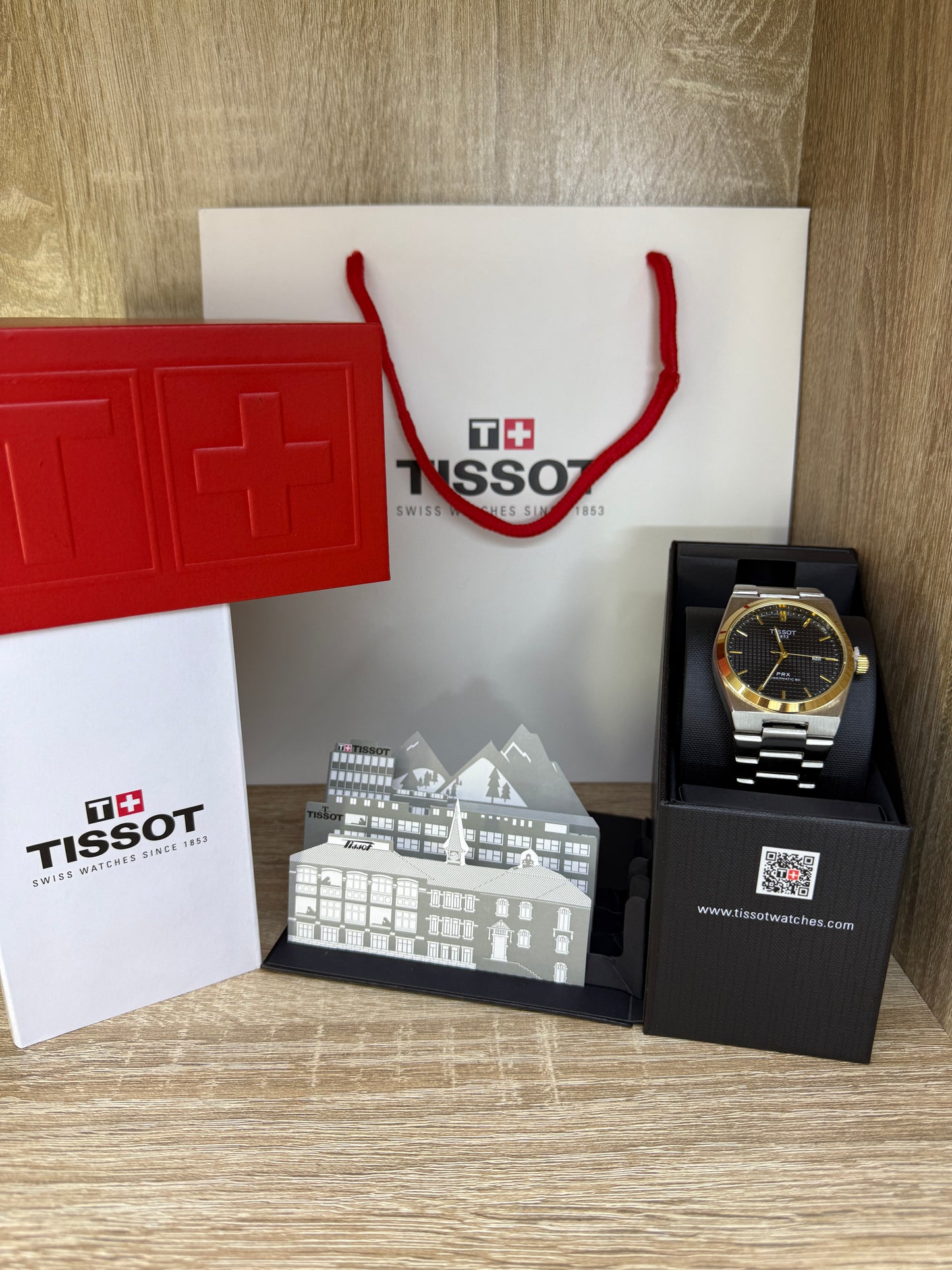 TISSOT HOMMES NOIR/GOLD COFFRET