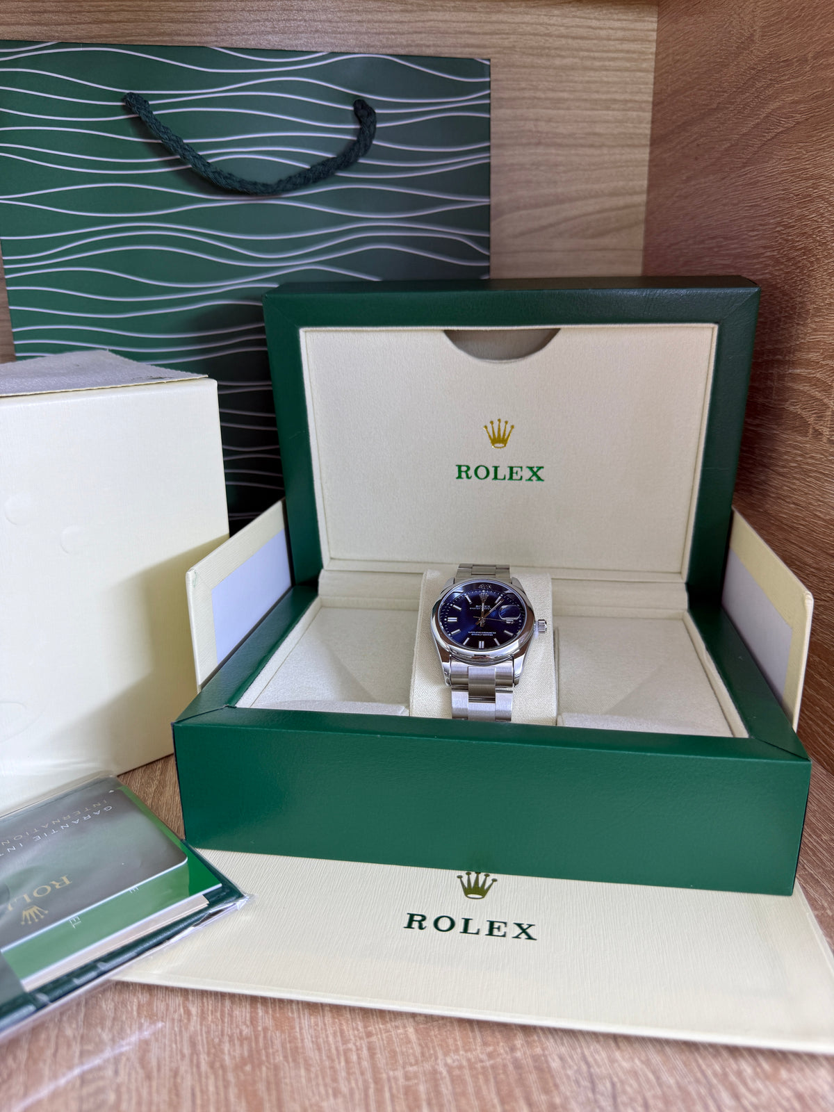 ROLEX 36MM HOMMES AVEC COFFRET