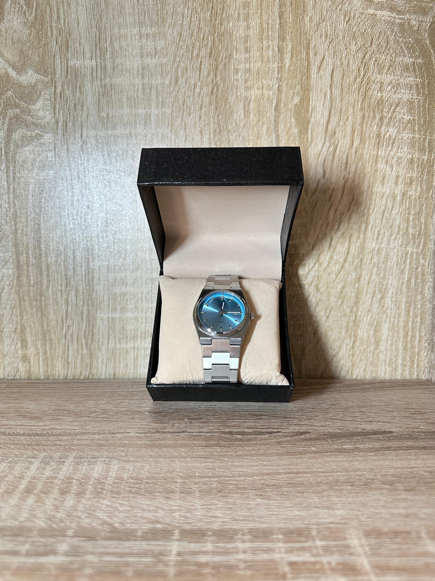 TISSOT ACIER BOITE SIMPLE