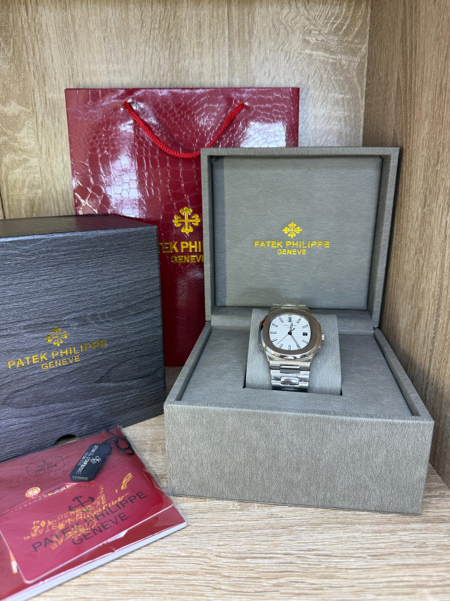 PATEK HOMMES MASTER QUALITÉ AUTOMATIQUE