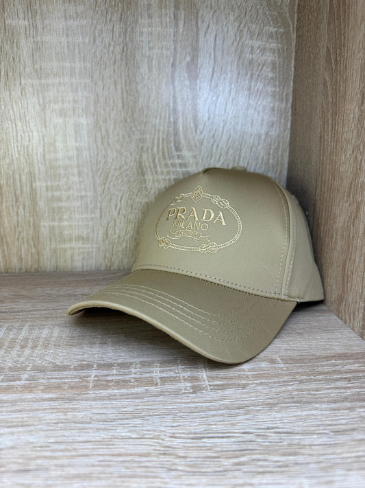 CASQUETTE PRADA 1