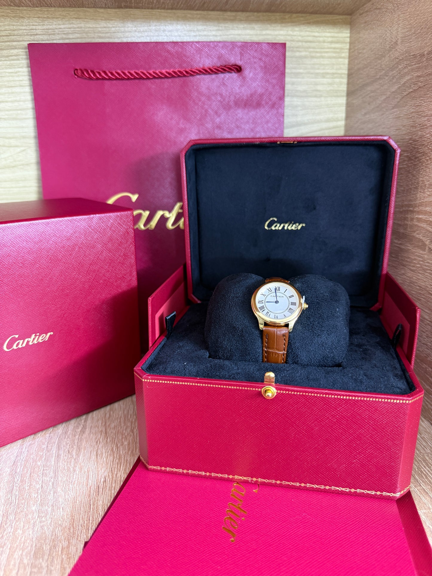 CARTIER FEMMES CUIR OLD MONEY AVEC COFFRET