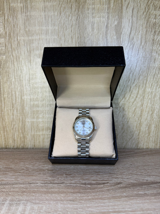 ROLEX FEMMES GRIS BLANC BOITE SIMPLE