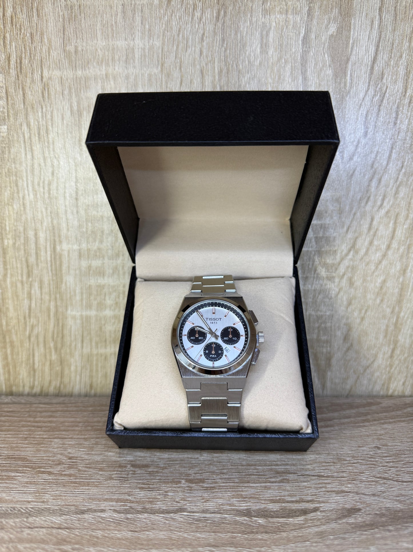 TISSOT CHRONOGRAPHE BOITE SIMPLE