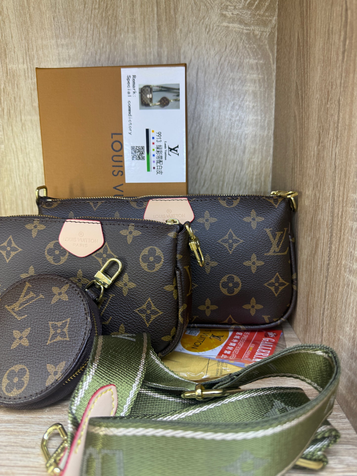 SAC LV FEMMES 3 PIECES