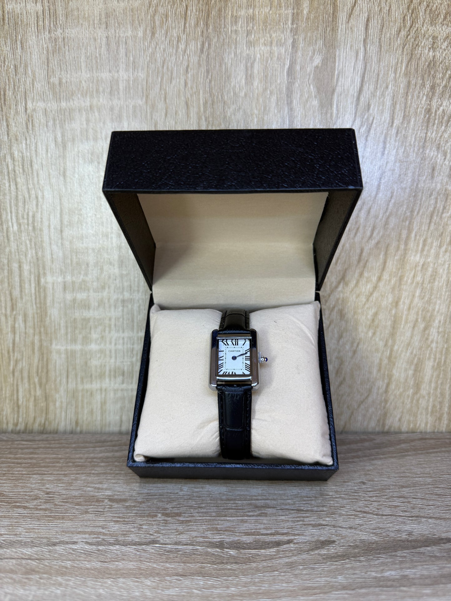 CARTIER TANK FEMMES BOITE SIMPLE