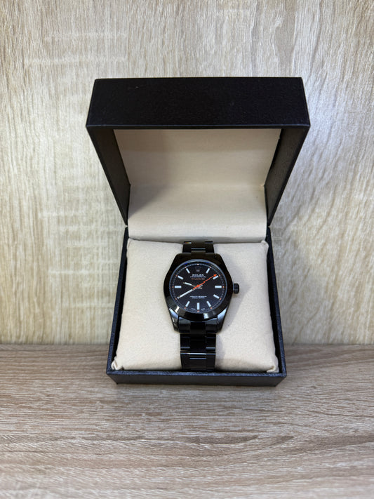 ROLEX MILGAUSS FULL BLACK BOITE SIMPLE