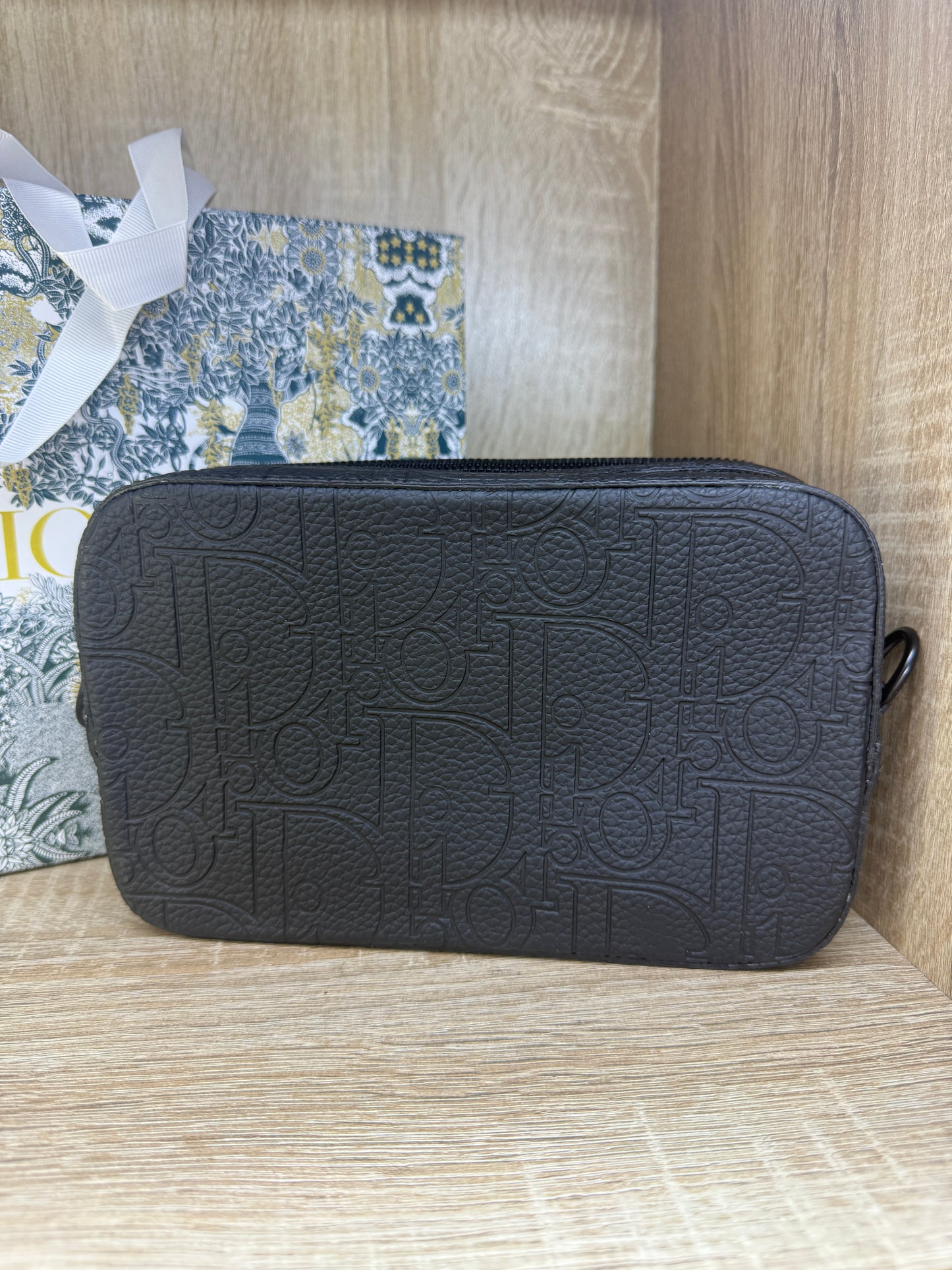 SAC DIOR HOMMES NEW AVEC PACKAGING