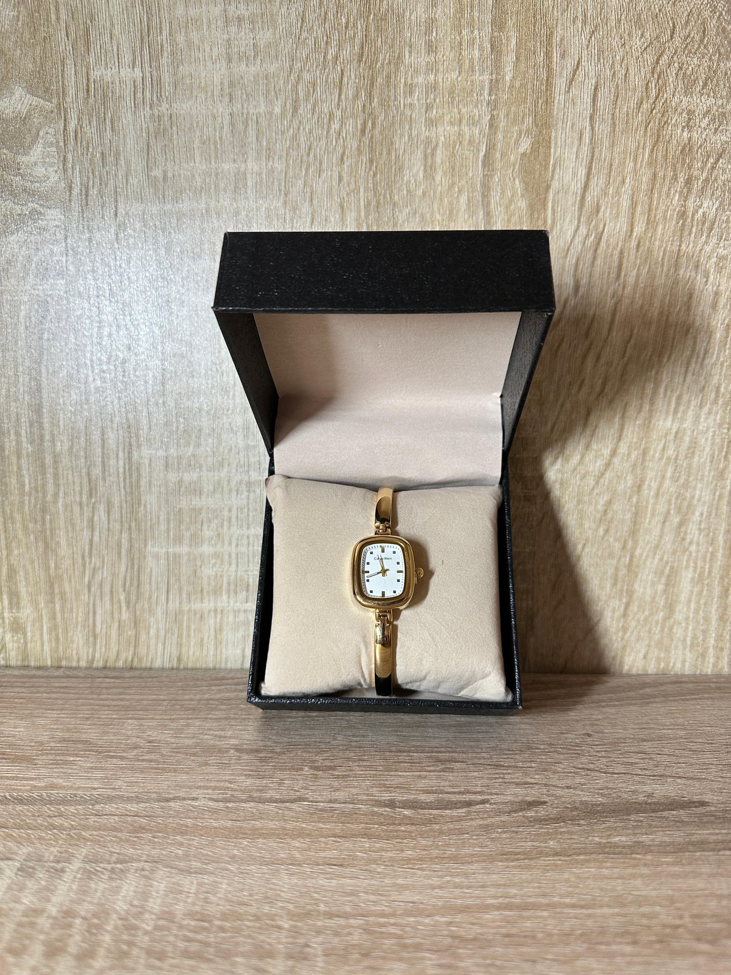 MONTRE CALVIN KLEIN FEMMES