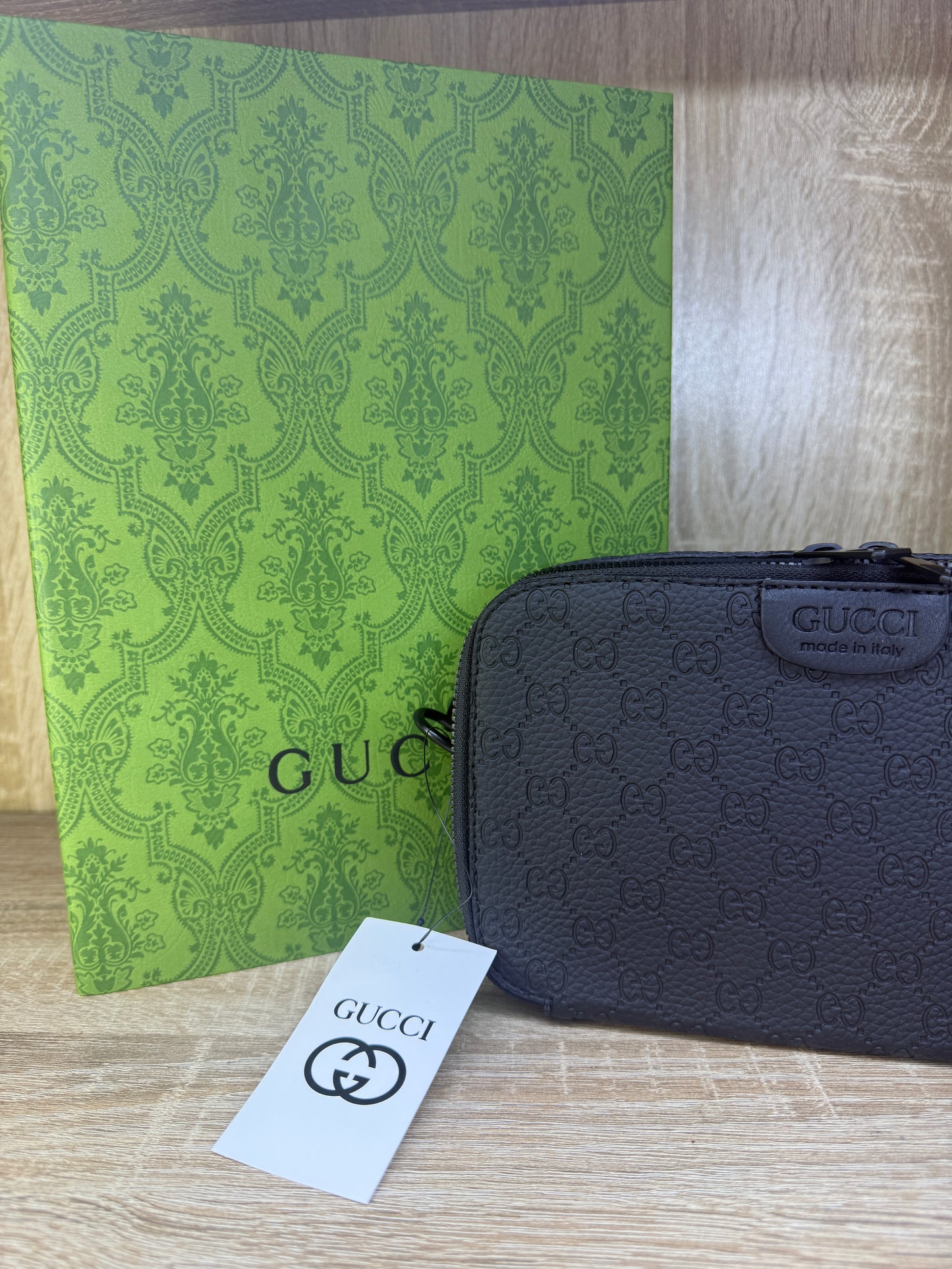 SAC GUCCI HOMMES NEW AVEC PACKAGING