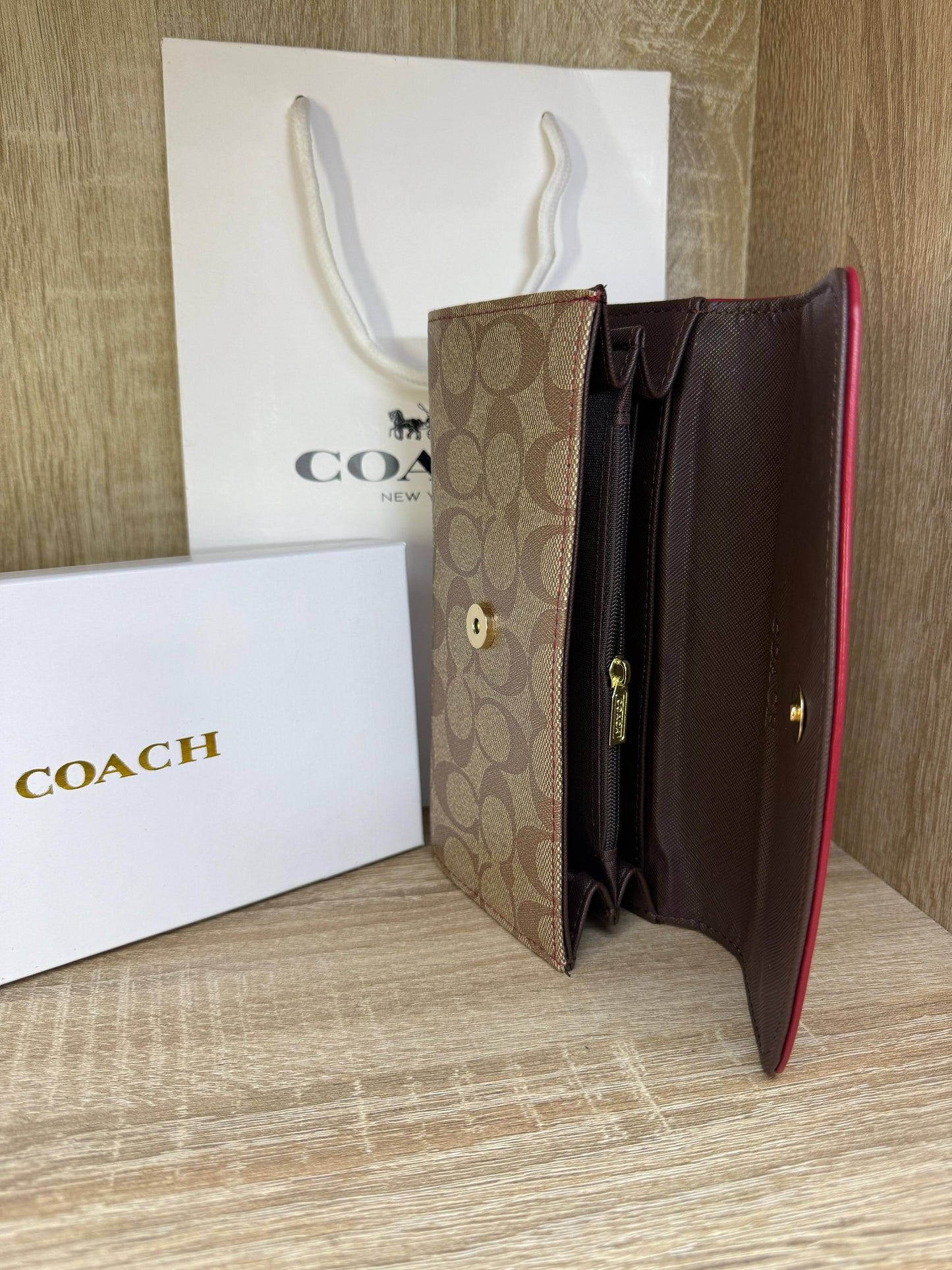 PORTE FEUILLE COACH BORDY FEMMES