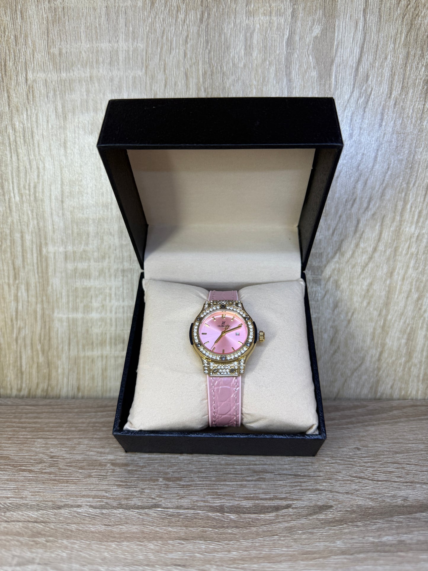 HUBLOT FEMMES BOITE SIMPLE