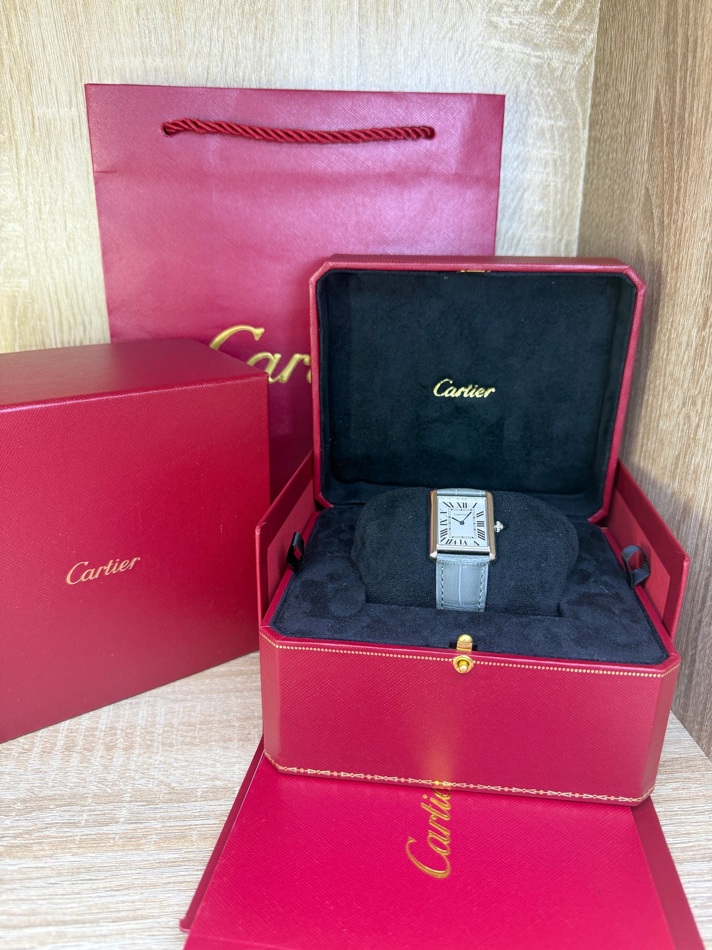 CARTIER CUIR RECTANGULAIRE UNISEX MASTER QUALITÉ