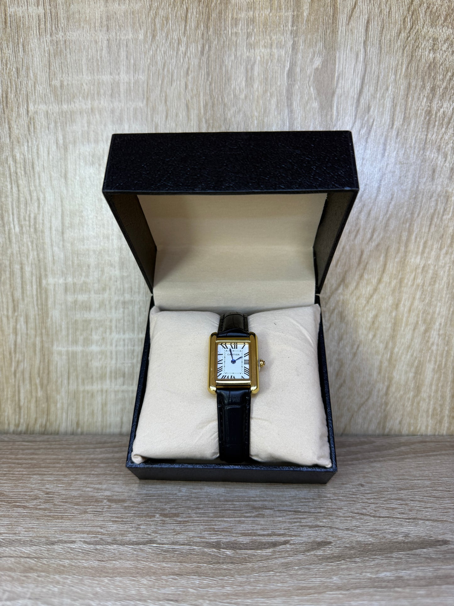 CARTIER TANK FEMMES BOITE SIMPLE