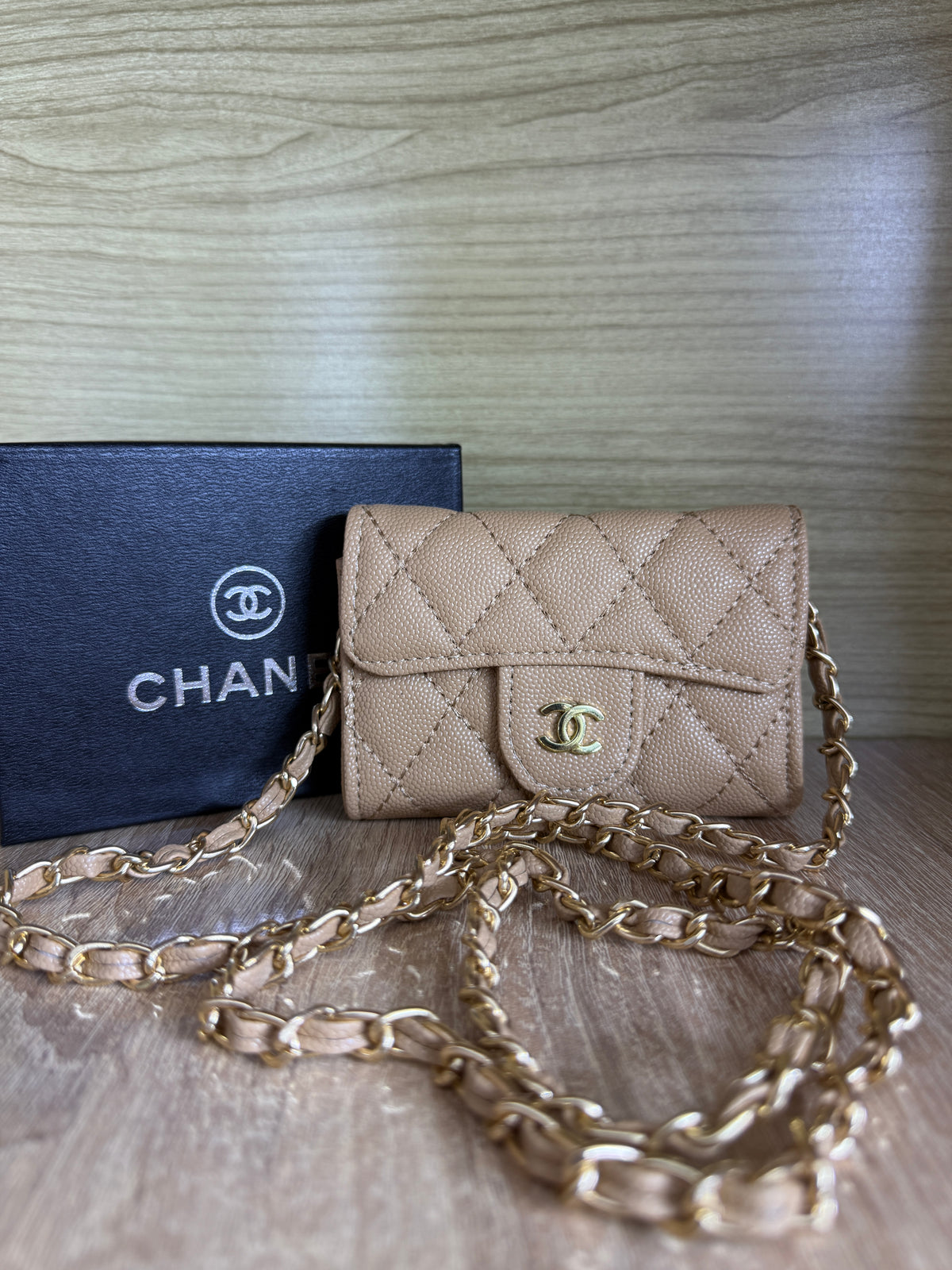 POCHETTE CHANEL SEMI PETITE TAILLE AVEC BANDOULIÈRE