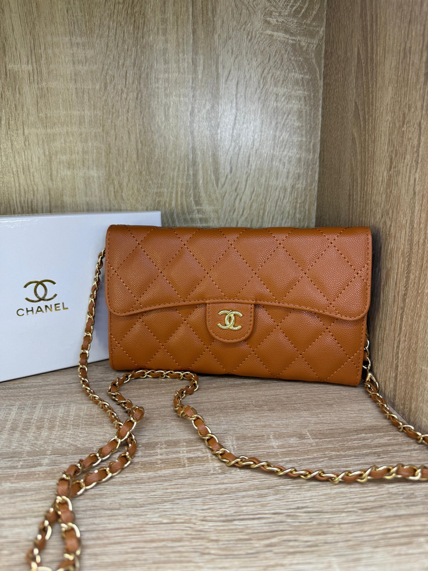 POCHETTE CHANEL AVEC BANDOULIÈRE FEMMES