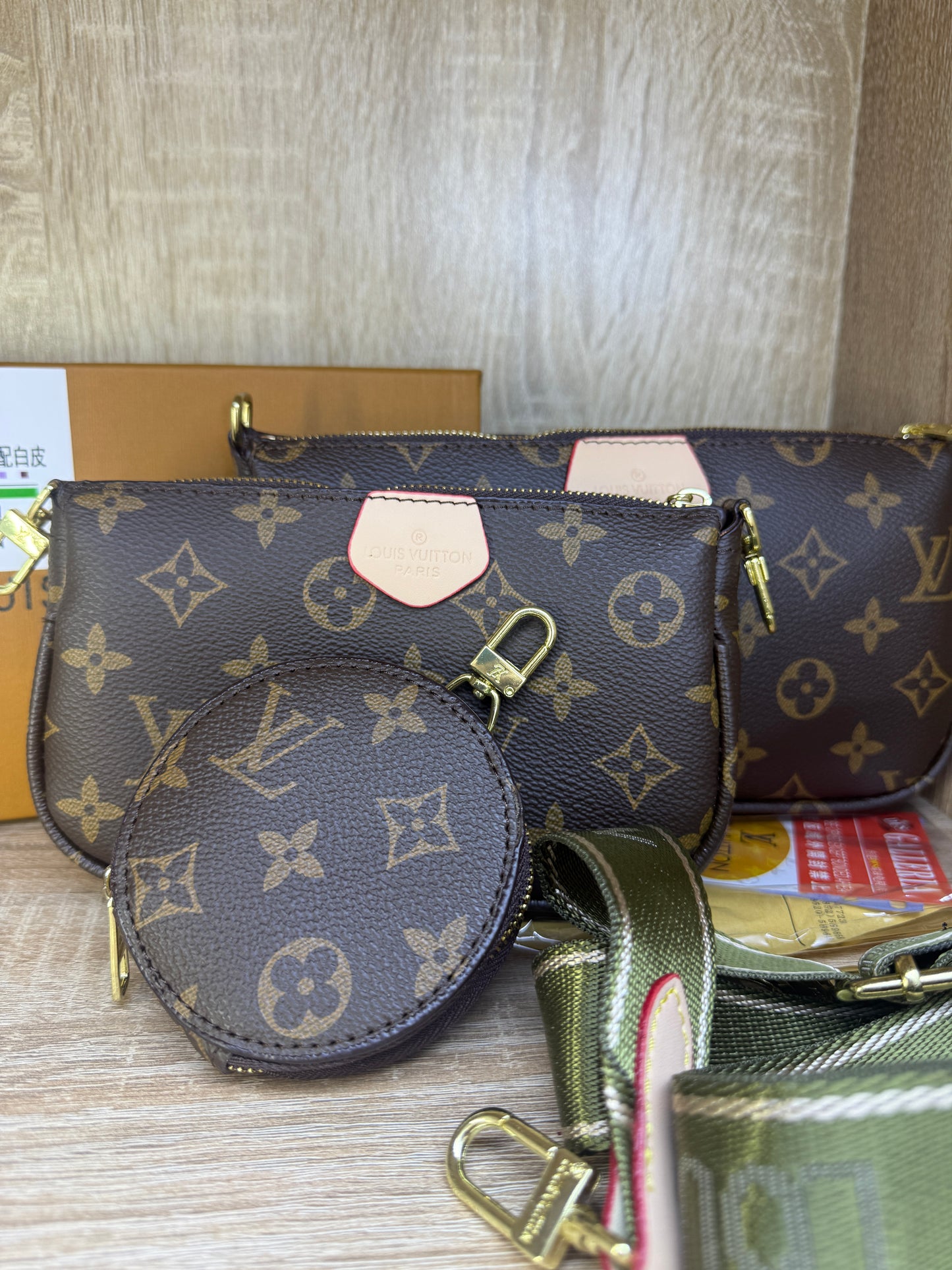 SAC LV FEMMES 3 PIECES