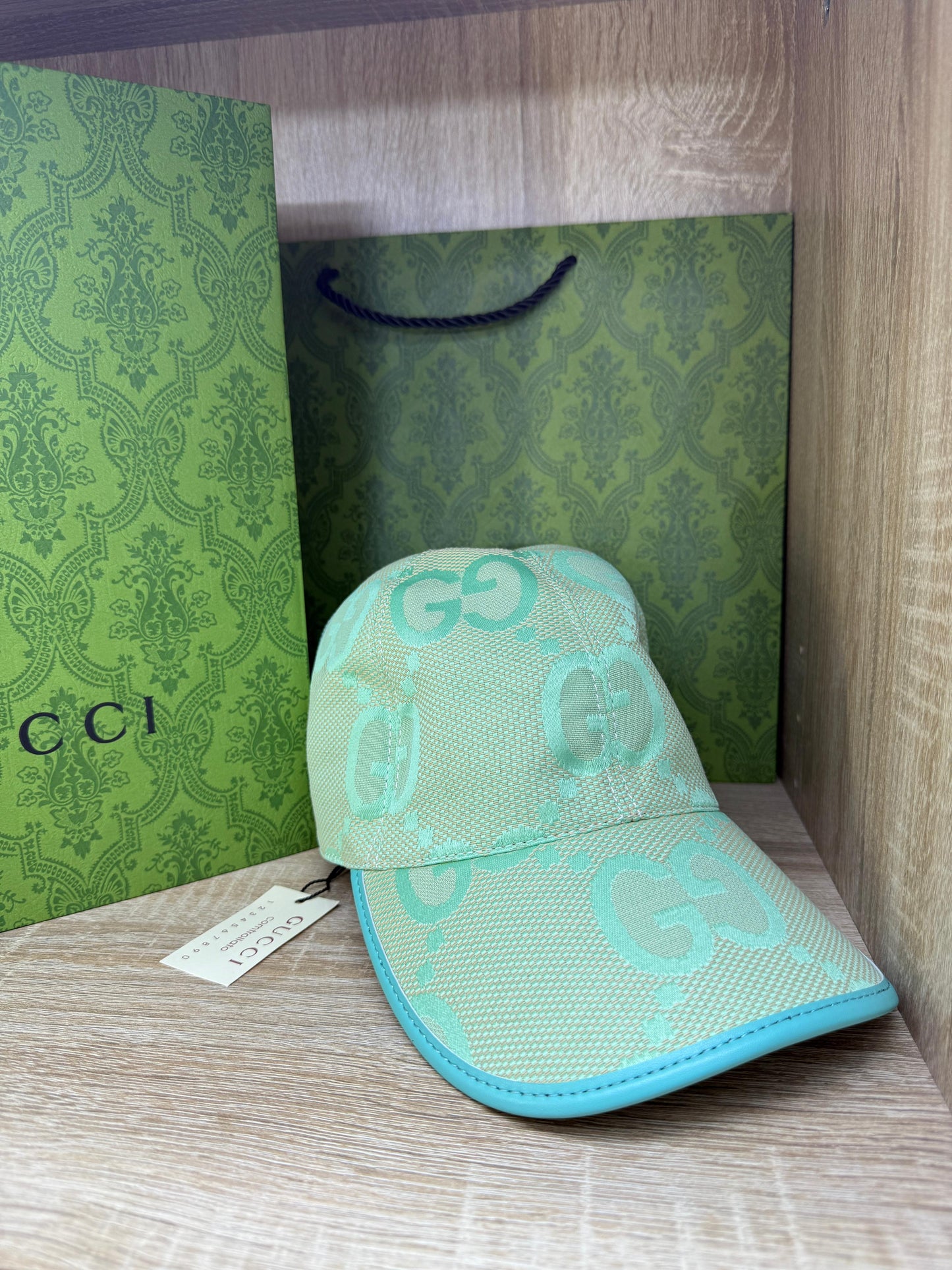 CASQUETTE GUCCI 3 AVEC PACKAGING