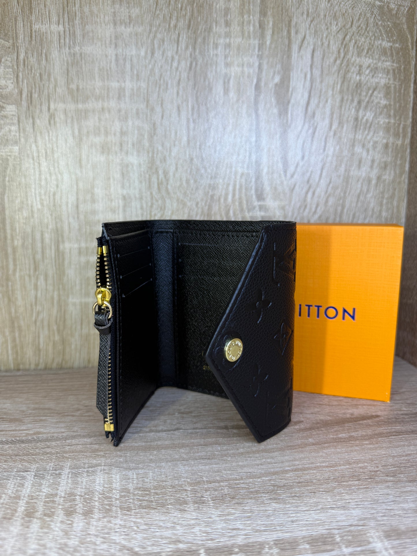 PORTE MONNAIE FEMMES LV V FULL BLACK