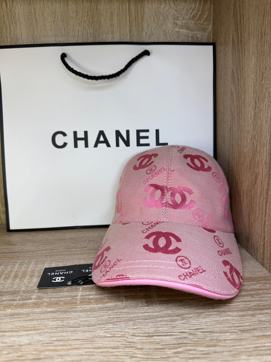 CASQUETTE CHANEL 2 AVEC SACHET