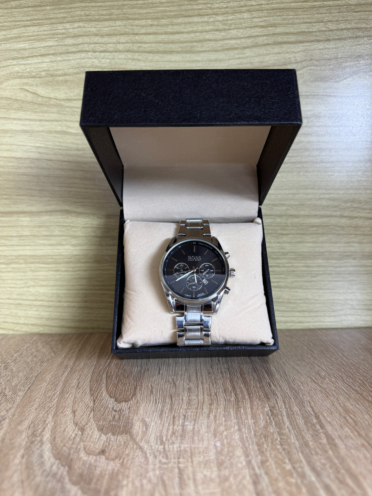 MONTRE BOSS HOMMES CLASSIQUES BOITE SIMPLE