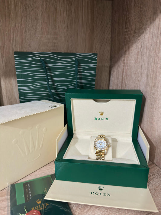 ROLEX DATEJUST FEMMES GOLD