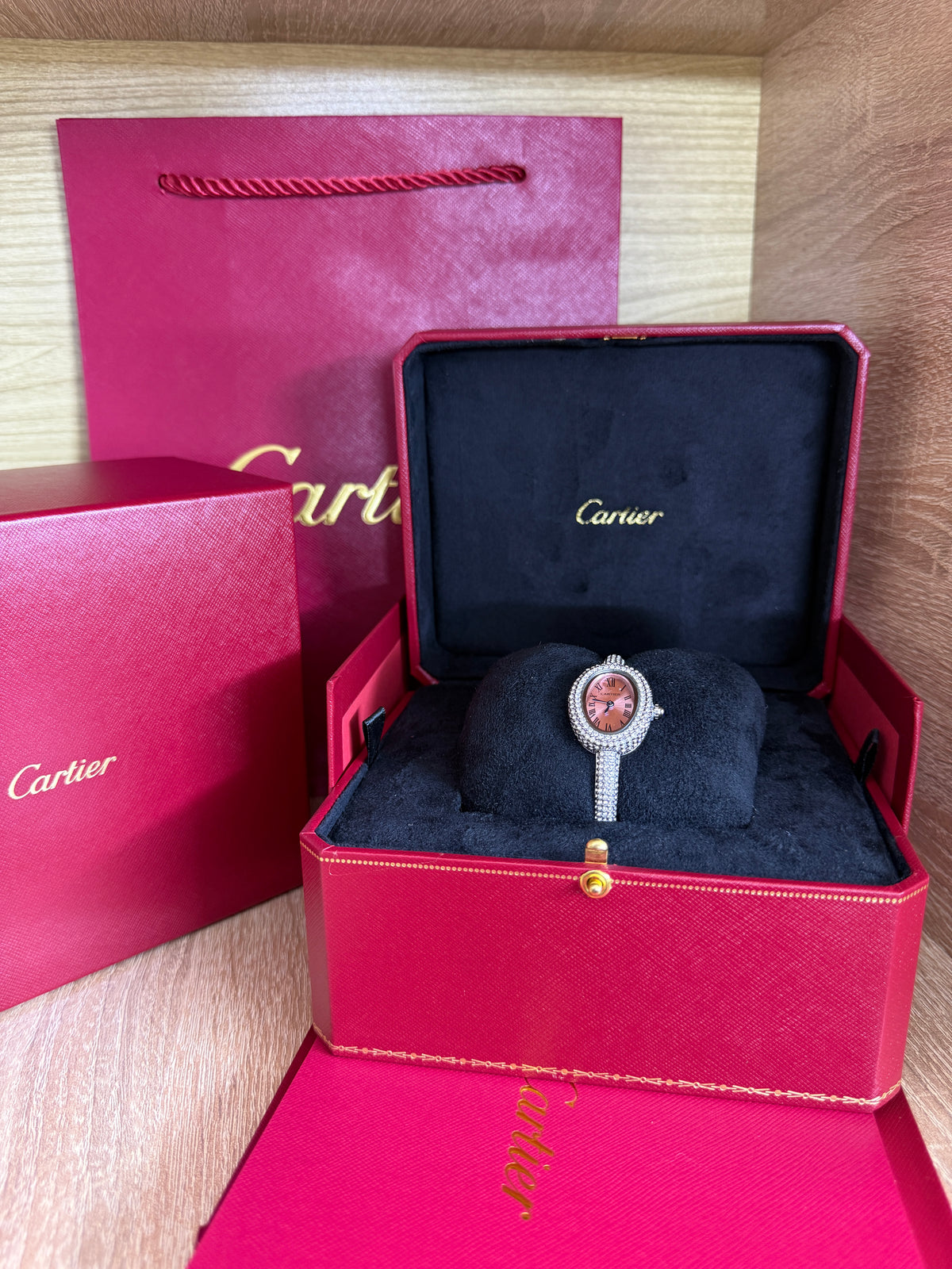 CARTIER BAIGNOIRE FULL DIAMONDS AVEC COFFRET