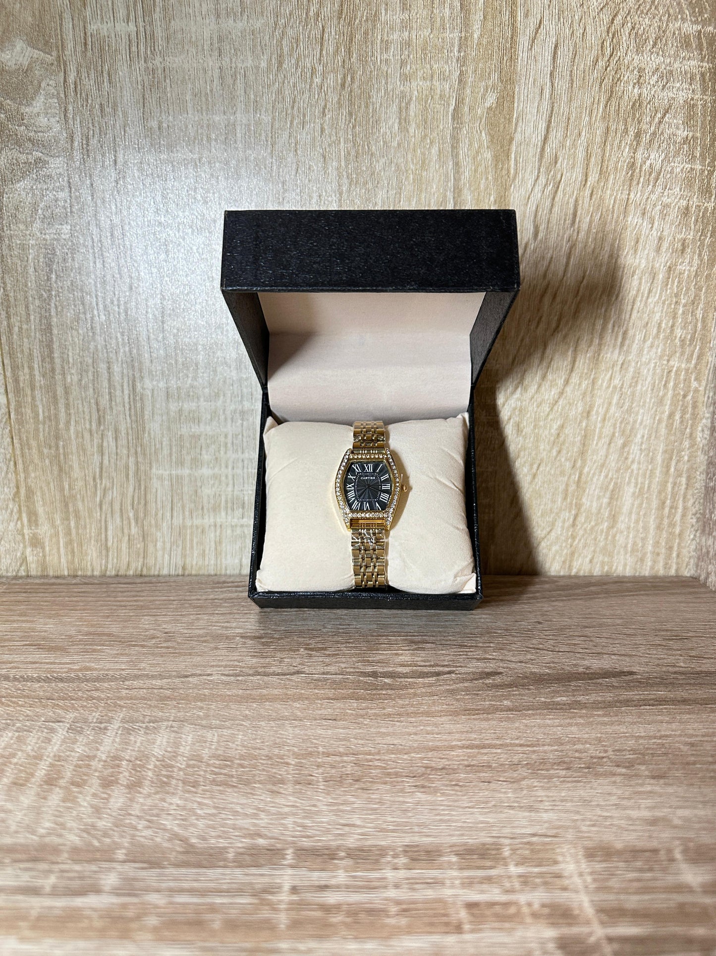 CARTIER RECTANGULAIRE DIAMONDS FEMMES BOITE SIMPLE