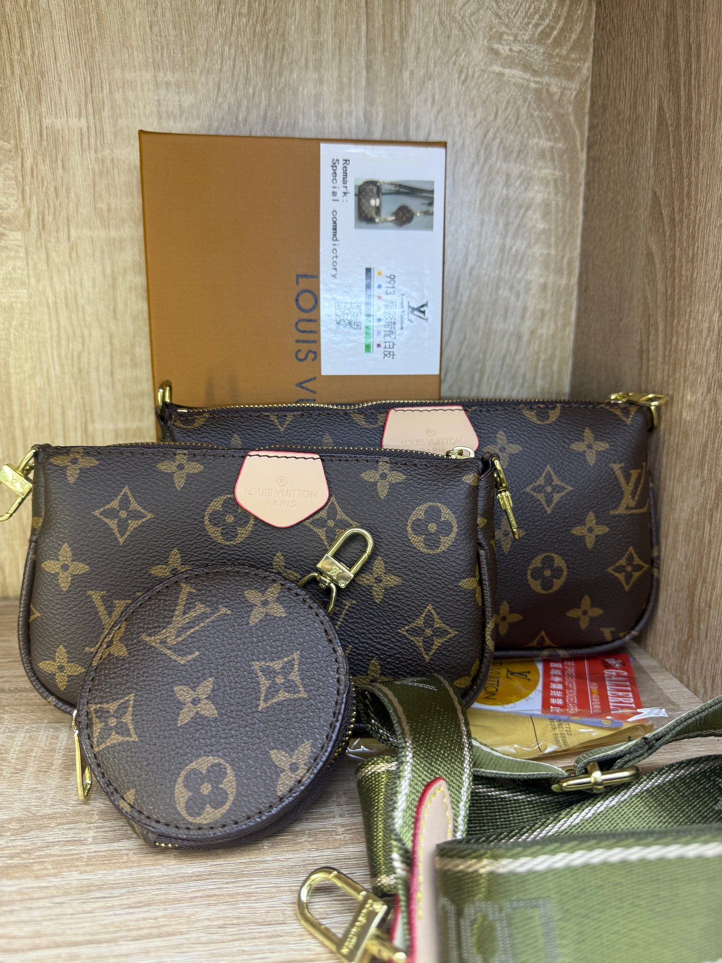 SAC LV FEMMES 3 PIECES