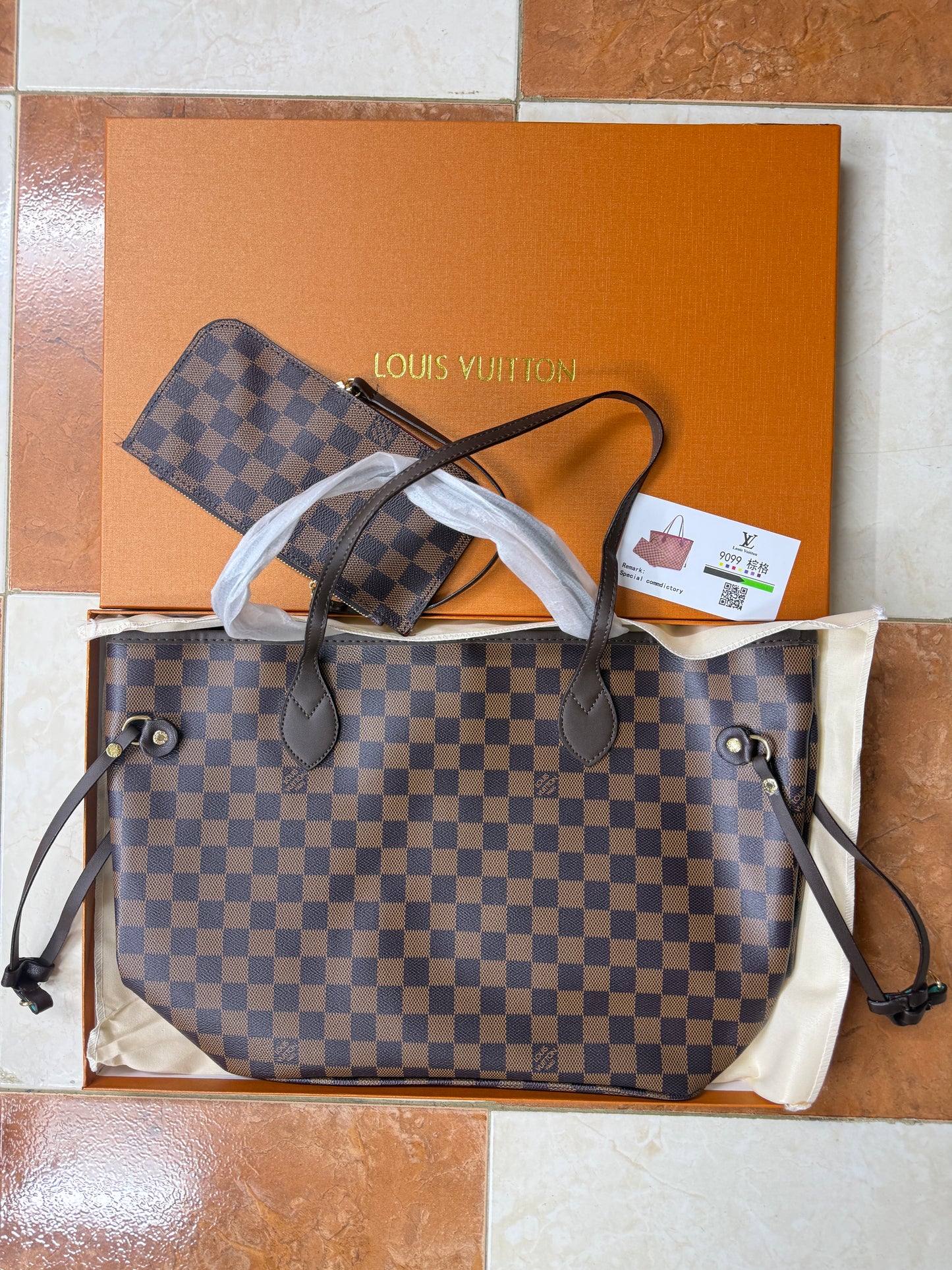 SAC LV TAILLE L MASTER QUALITÉ