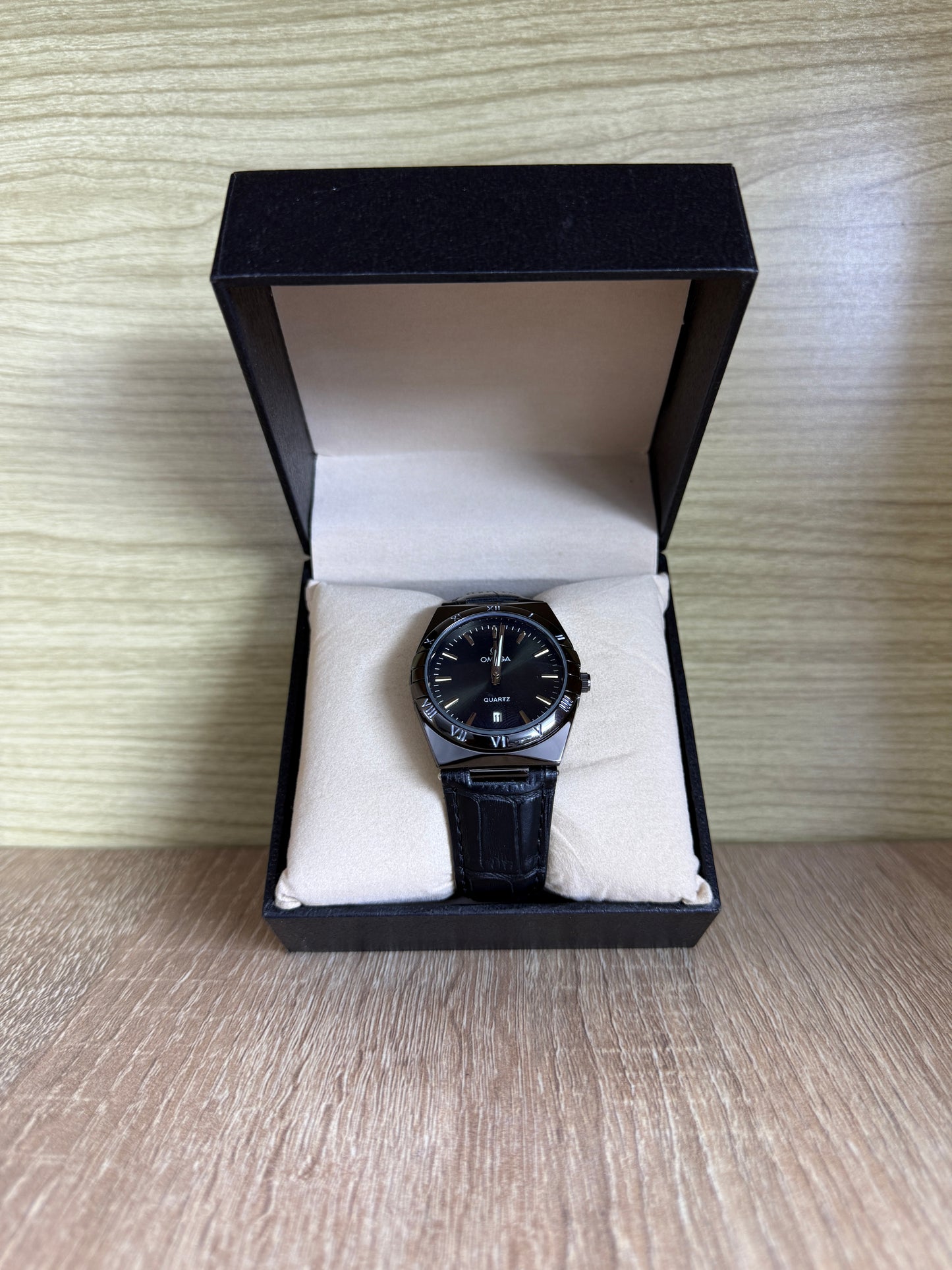 OMEGA HOMMES CUIR BOITE SIMPLE