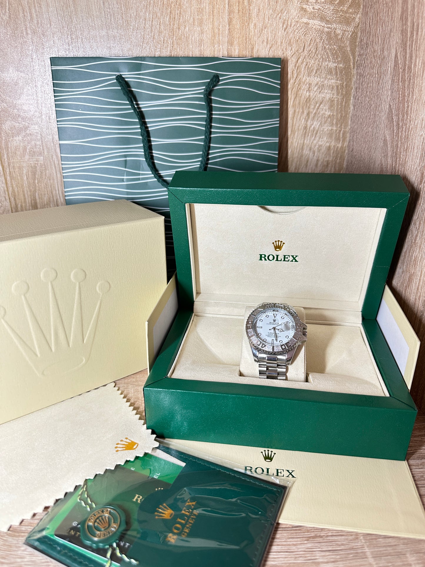 ROLEX PERPETUAL DATE COFFRET