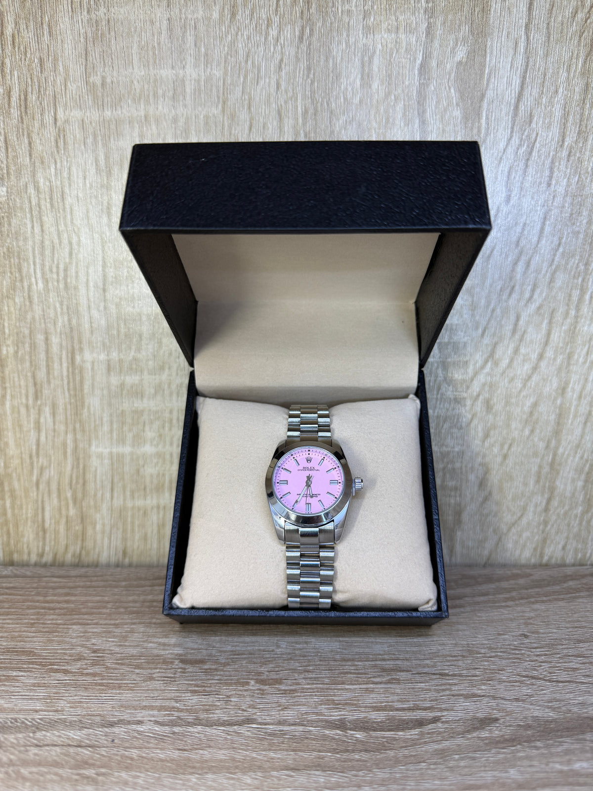 ROLEX FEMMES GRIS TABLEAU ROSE BOITE SIMPLE