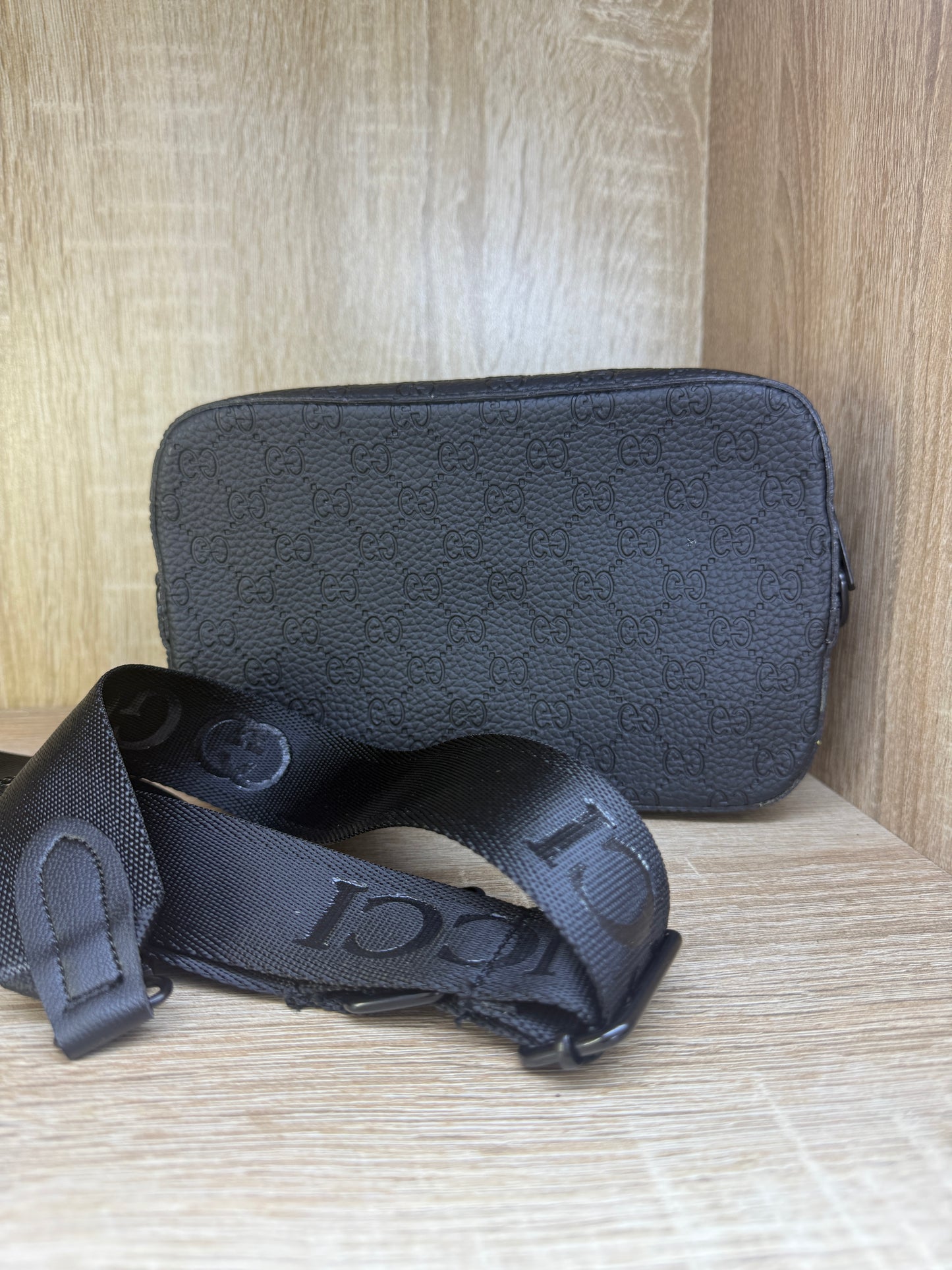 SAC GUCCI HOMMES NEW