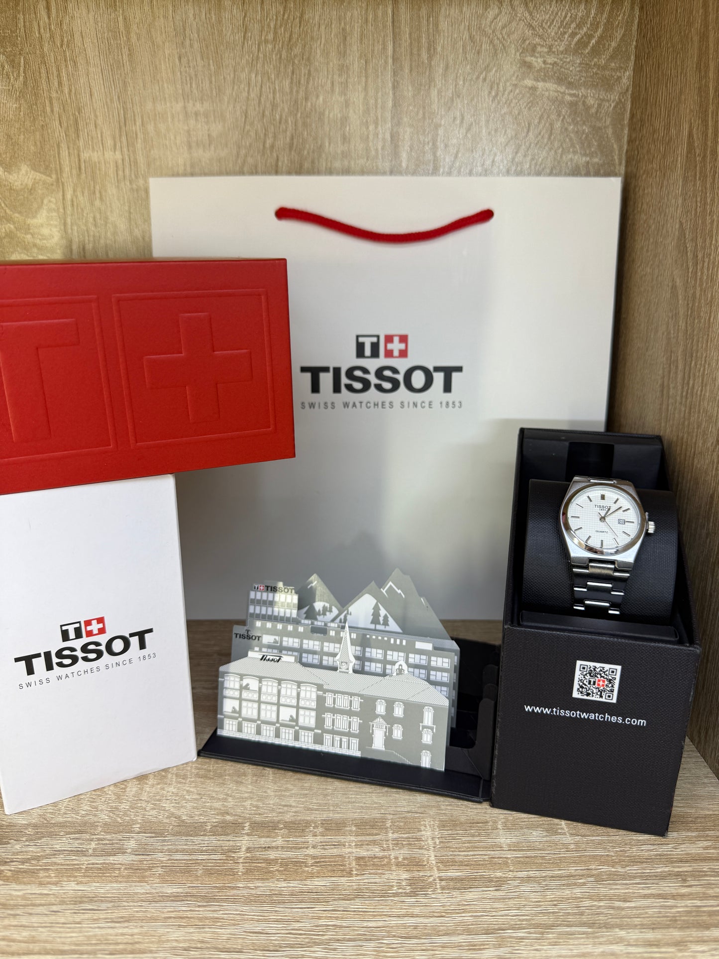 TISSOT FEMMES CLASSIQUE COFFRET