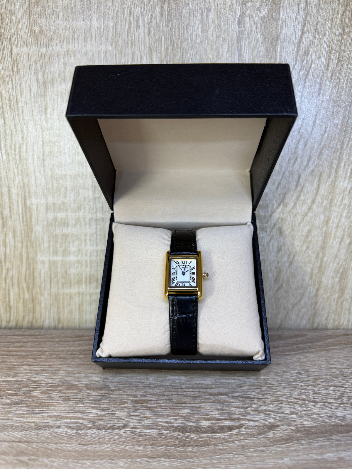 CARTIER TANK FEMMES BOITE SIMPLE