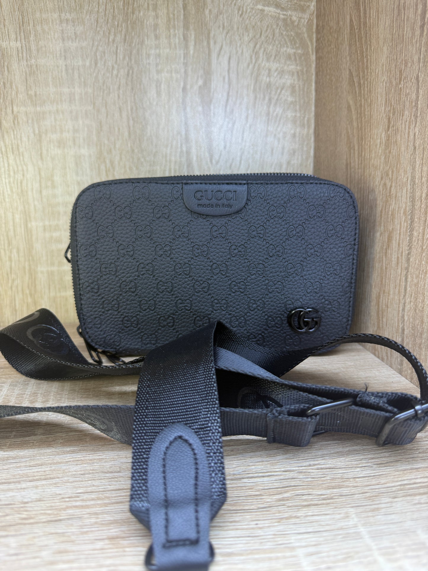 SAC GUCCI HOMMES NEW