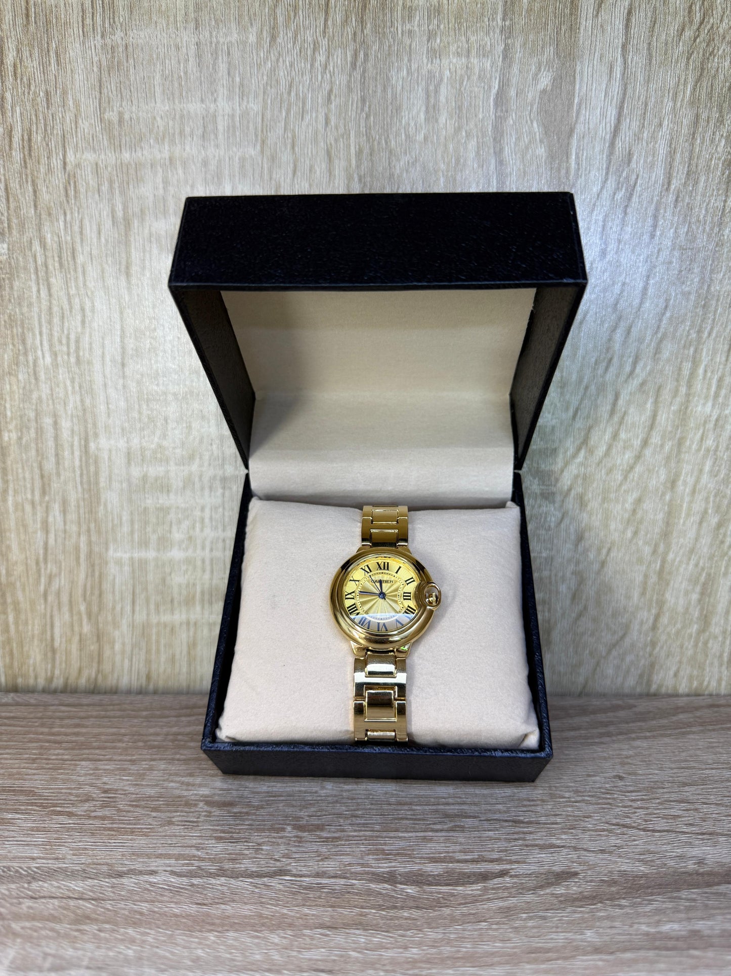 CARTIER FEMMES BALLON BOITE SIMPLE