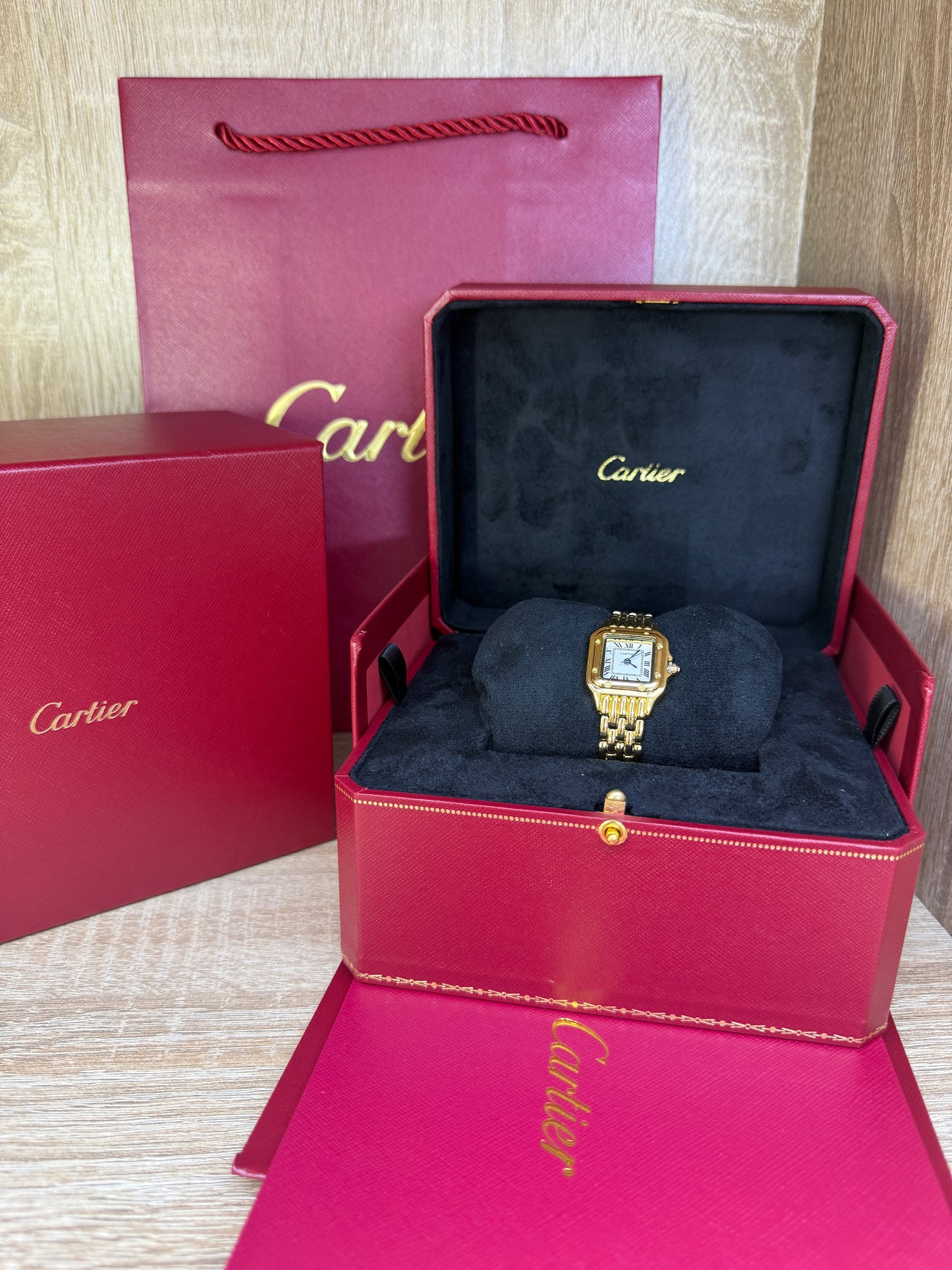 CARTIER PANTHER FEMMES PETITE TAILLE AVEC COFFRET