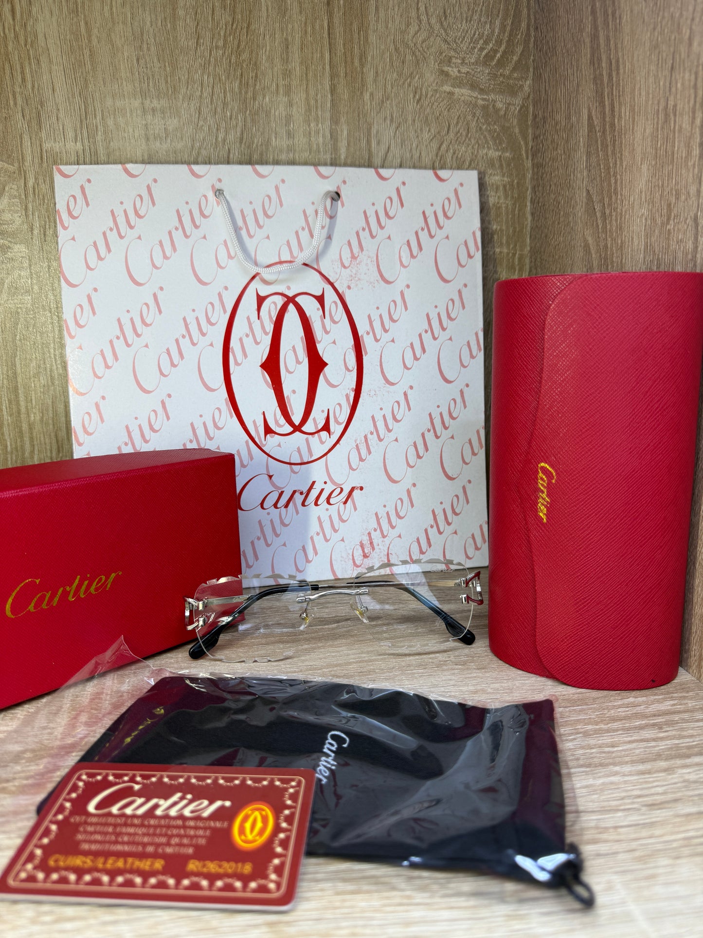 LUNETTE CARTIER HOMMES AVEC PACKAGING