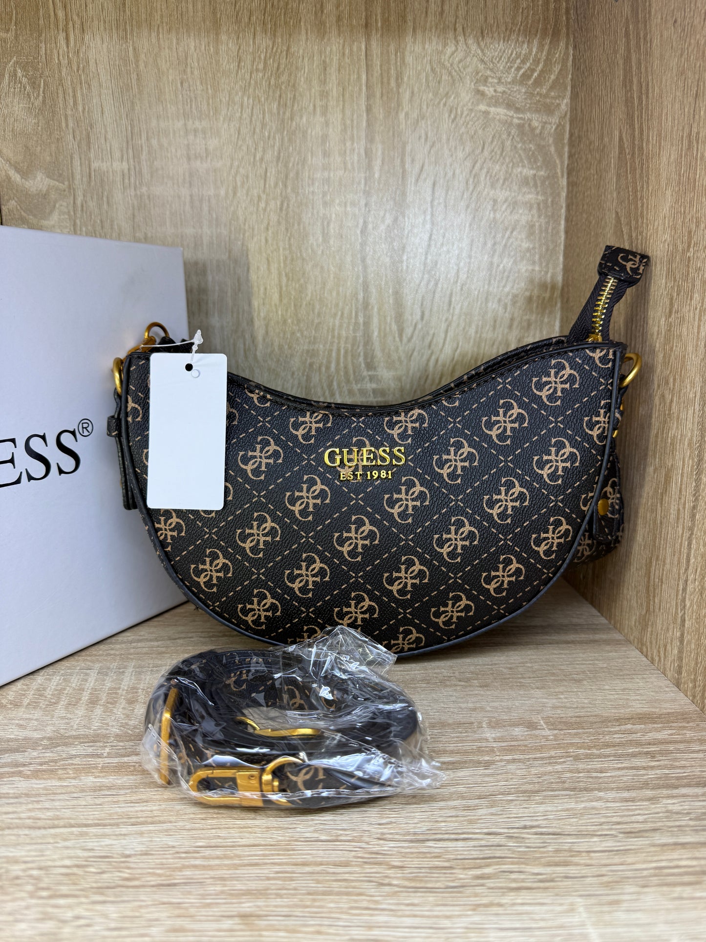 SAC GUESS MASTER QUALITÉ 41