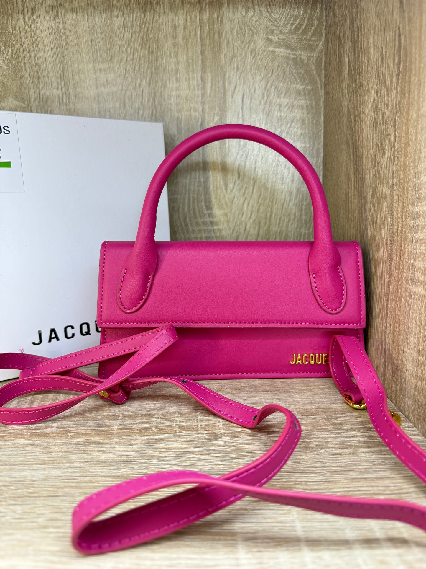 SAC JACQUEMUS LE BAMBINO