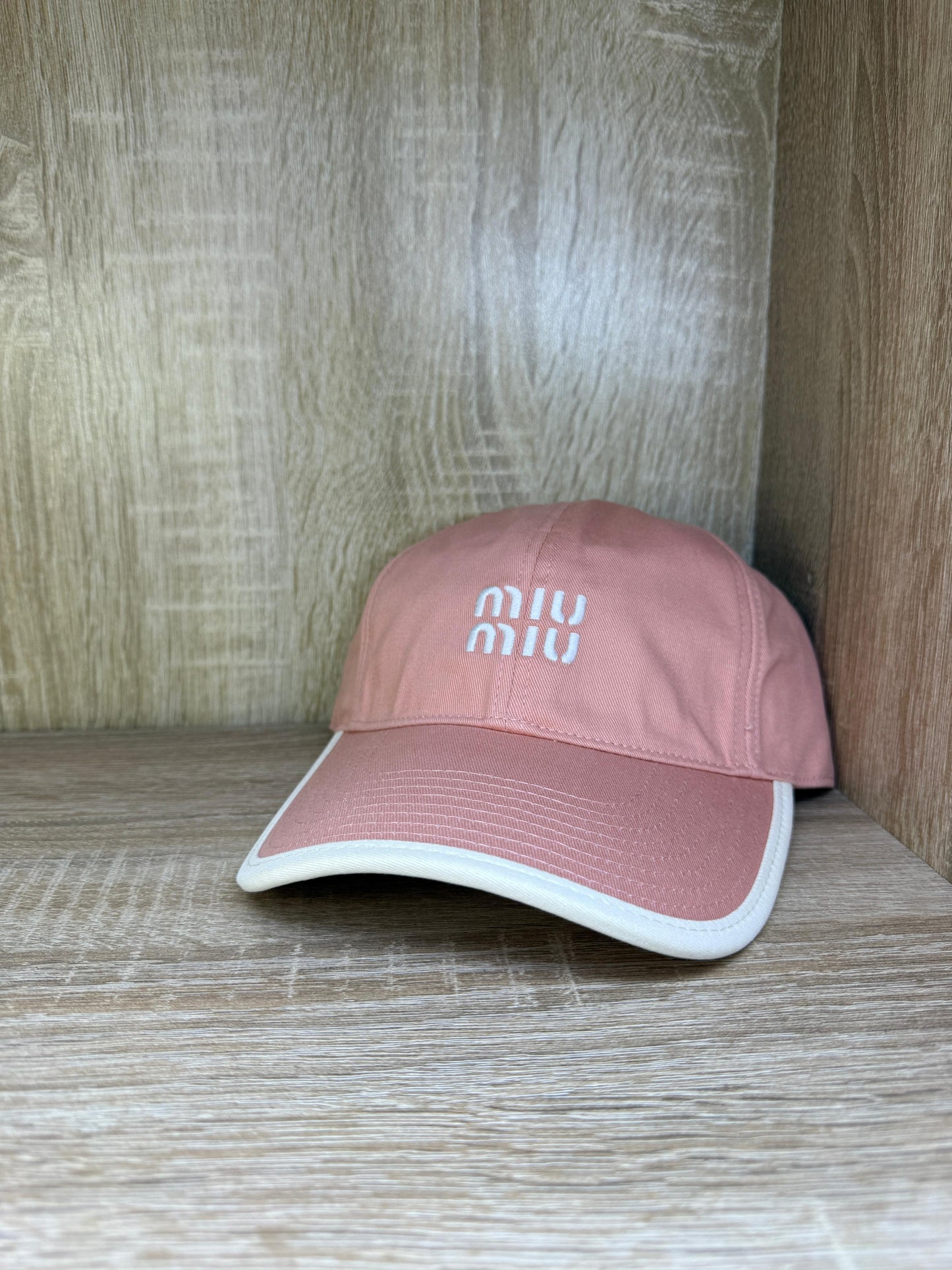 CASQUETTE MIUMIU 1