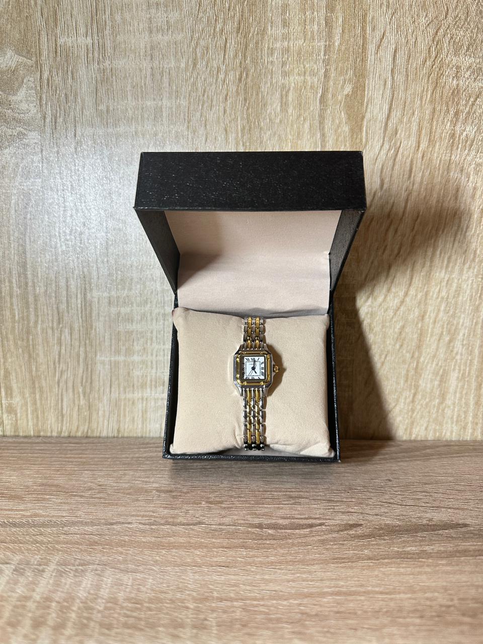 CARTIER PANTHER FEMMES PETITE TAILLE SANS DIAMONDS BOITE SIMPLE